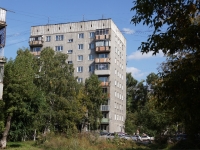 Novokuznetsk, Oktyabrsky avenue, house 24. Apartment house