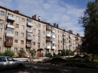 Novokuznetsk, Oktyabrsky avenue, house 38. Apartment house