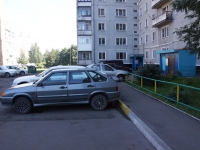 Novokuznetsk, Zyryanovskaya st, house 92. Apartment house