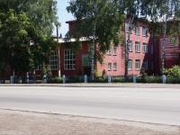 Novokuznetsk, 专科学校 Новокузнецкий горнотранспортный колледж, Zyryanovskaya st, 房屋 99