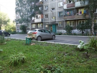 Novokuznetsk, Zyryanovskaya st, house 80. Apartment house