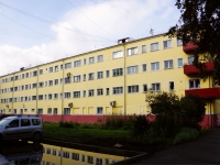 Novokuznetsk, Kirov st, 房屋 22. 公寓楼