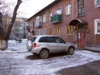 Novokuznetsk, Stroiteley avenue, 房屋 25. 公寓楼