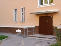 Novokuznetsk, Entuziastov st, house 8. Apartment house