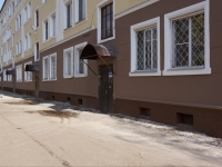 Novokuznetsk, Entuziastov st, house 31. Apartment house