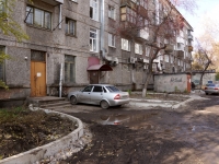 Novokuznetsk, Spartak st, house 18. Apartment house