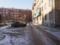 Новокузнецк, проезд Казарновского, дом 2. многоквартирный дом
