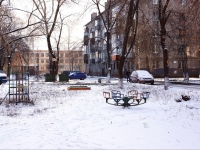 Novokuznetsk, Transportnaya st, house 21. Apartment house