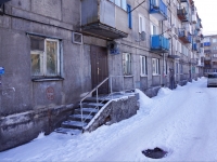 Novokuznetsk, Sibiryakov-Gvardeytsev st, house 20. Apartment house