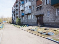 Novokuznetsk, Tushinskaya st, house 69. Apartment house