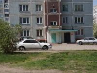 Novokuznetsk, Novoselov st, house 20. Apartment house