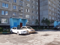 Novokuznetsk, Aviatorov avenue, 房屋 41. 公寓楼