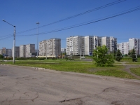 Novokuznetsk, Aviatorov avenue, house 49. Apartment house
