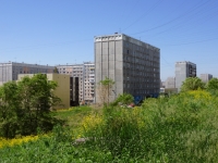 Novokuznetsk, avenue Aviatorov, house 83. Apartment house