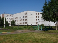 Novokuznetsk, 学校 №107, Aviatorov avenue, 房屋 47