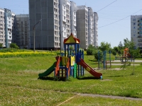 Novokuznetsk, Mira avenue, 房屋 32. 公寓楼