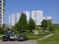 Новокузнецк, улица Звездова, дом 52. многоквартирный дом