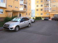 Новокузнецк, улица Звездова, дом 56. многоквартирный дом