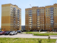 Novokuznetsk,  , house 60. Apartment house