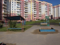 Novokuznetsk, Rokossovsky st, 房屋 19Б. 公寓楼