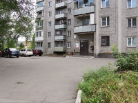 Novokuznetsk, Chelyuskin st, 房屋 42А. 公寓楼