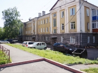 Novokuznetsk, st Chelyuskin, house 28. Apartment house
