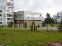 Novokuznetsk, 门诊部 Детская поликлиника №4, Zorge st, 房屋 42А