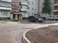 Новокузнецк, улица Новобайдаевская, дом 15. многоквартирный дом