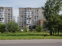 Новокузнецк, Шахтёров проспект, дом 31. многоквартирный дом