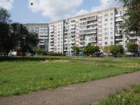 Новокузнецк, Шахтёров проспект, дом 18. многоквартирный дом