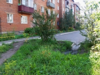 Новокузнецк, улица Дузенко, дом 39. многоквартирный дом