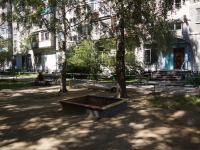 Новокузнецк, улица Радищева, дом 34. многоквартирный дом