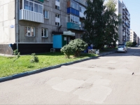 Novokuznetsk, Parkhomenko st, 房屋 73. 公寓楼