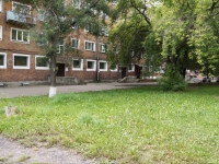Novokuznetsk, Razvedchikov st, house 52. Apartment house