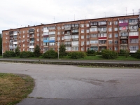 Novokuznetsk, Razvedchikov st, 房屋 80. 公寓楼