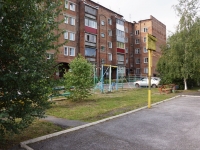 Novokuznetsk, Razvedchikov st, house 80. Apartment house
