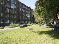 Novokuznetsk, Lenin st, 房屋 27. 公寓楼