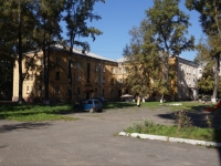 Novokuznetsk, st Lenin, house 46. Apartment house