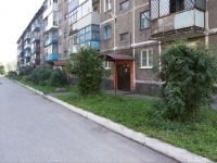 Novokuznetsk, Lunacharsky st, house 12. Apartment house