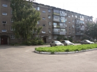 Novokuznetsk, Griboedov st, house 4. Apartment house