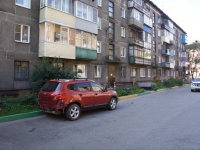 Novokuznetsk, Smirnov st, 房屋 11А. 公寓楼
