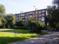 Novokuznetsk, st Smirnov, house 13. Apartment house
