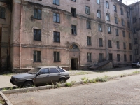 Novokuznetsk, Chekalin st, 房屋 18. 公寓楼