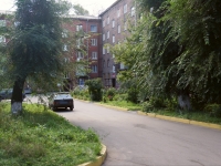 Новокузнецк, улица Метёлкина, дом 9. многоквартирный дом