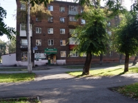 Новокузнецк, улица Метёлкина, дом 11. многоквартирный дом