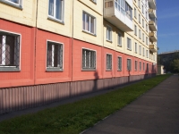 Novokuznetsk, 40 let VLKSM st, house 34. Apartment house