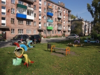 Novokuznetsk, 40 let VLKSM st, house 31. Apartment house