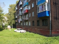 Novokuznetsk, 40 let VLKSM st, house 45. Apartment house