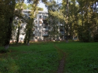 Novokuznetsk, 40 let VLKSM st, house 55. Apartment house