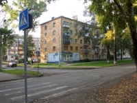 Новокузнецк, улица 40 лет ВЛКСМ, дом 61. многоквартирный дом
